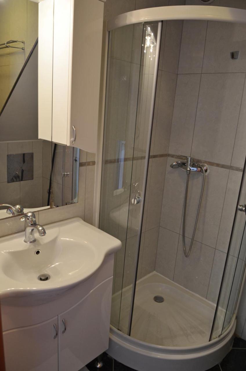 Apartments Pirovcanka Пировац Экстерьер фото
