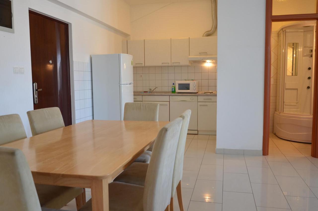 Apartments Pirovcanka Пировац Экстерьер фото