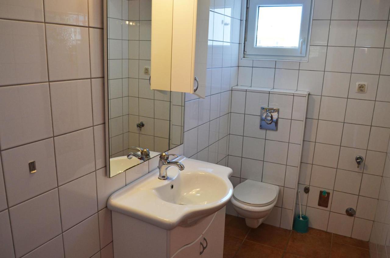 Apartments Pirovcanka Пировац Экстерьер фото